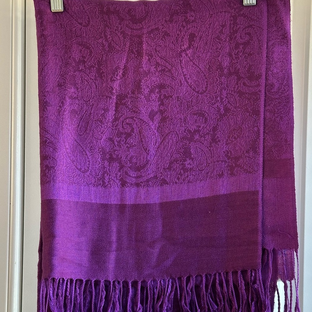 Purple Shawl - Picture 2 of 3